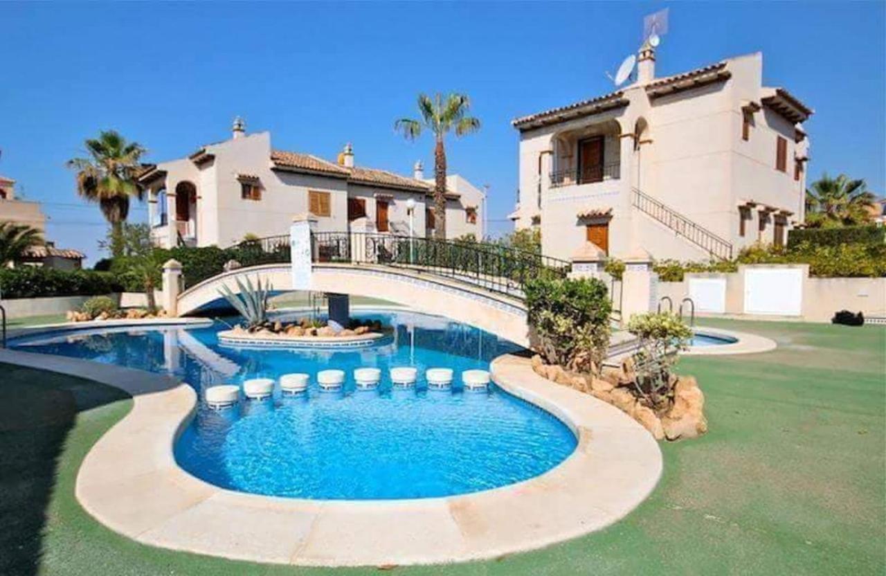 Cozy House Near La Mata Beach Torrevieja Dış mekan fotoğraf