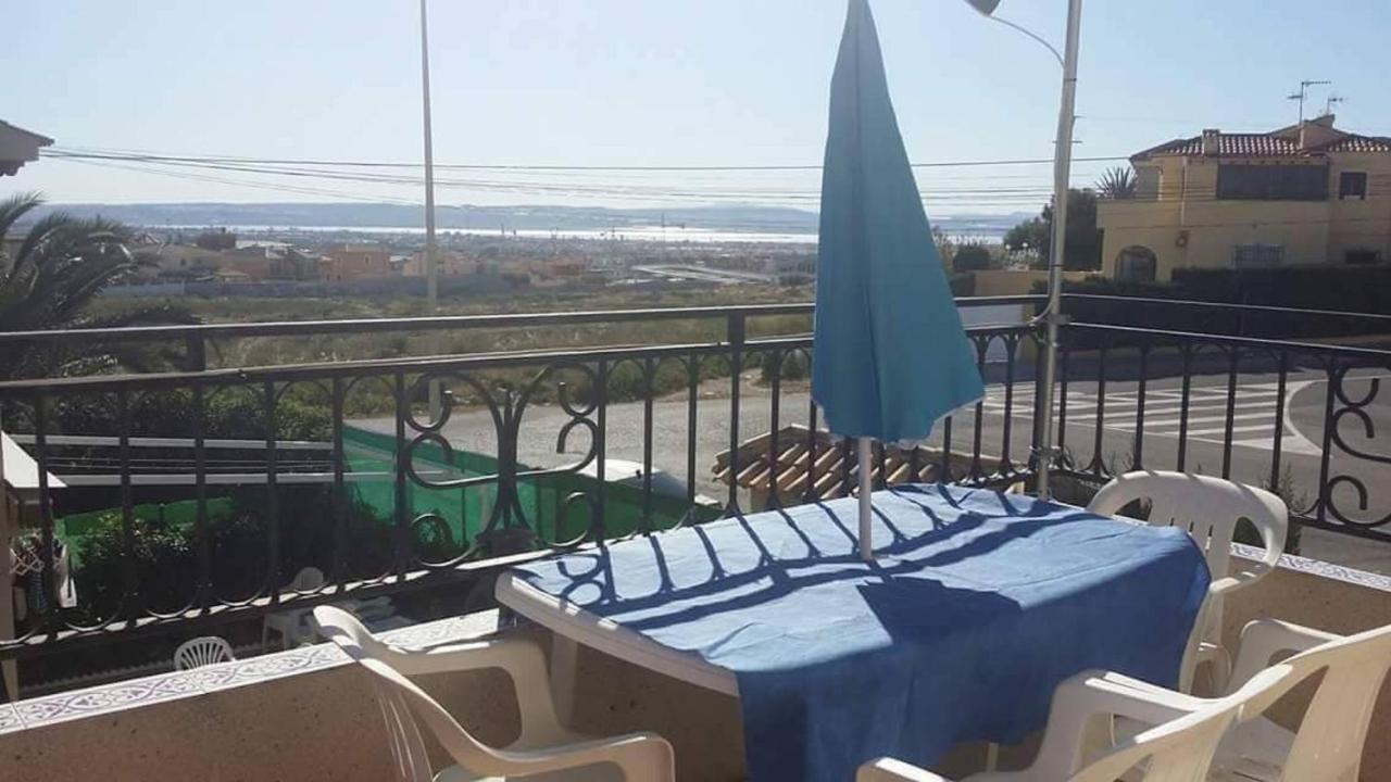 Cozy House Near La Mata Beach Torrevieja Dış mekan fotoğraf